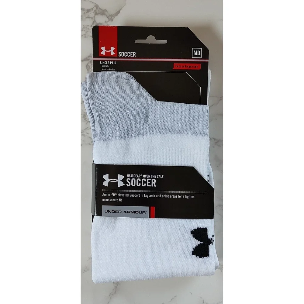 Under Armour Heatgear Over the Calf Soccer Socks Size M NEW White A9